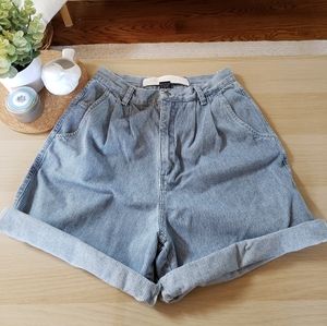 GV Striped Mom Jean Shorts